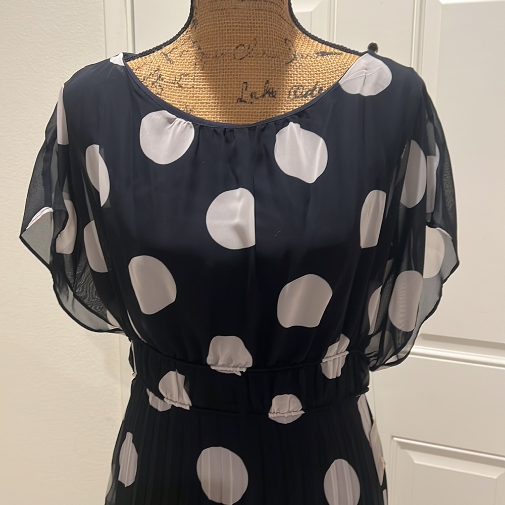 Taylor Blue and White High Low Sundress with Flutter Sleeves - Picture 4 of 4
